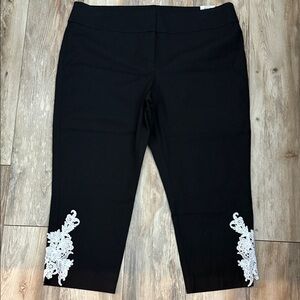 Alfani Tummy Control Ankle Pants with Lace Detail Size 22W